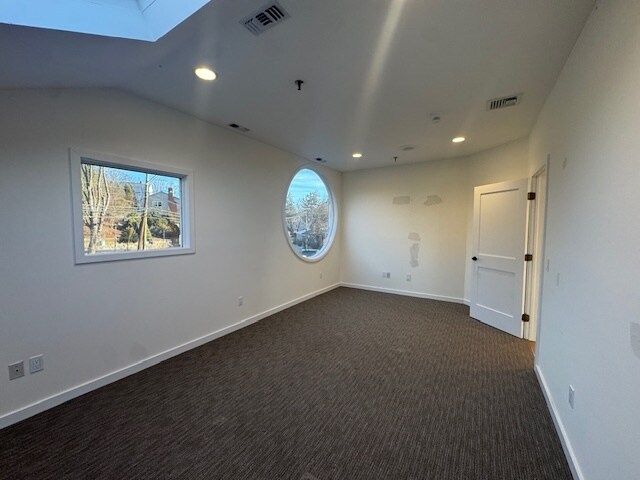 More Photos Of 345 Main St, Westport Storefront Retail Office For Lease