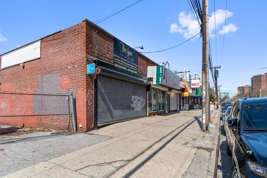 More Photos Of 13410 Guy R Brewer Blvd, Jamaica Storefront For Sale