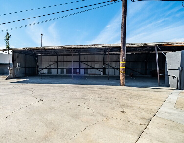 More Photos Of 8100 Electric Ave, Stanton Warehouse For Sale