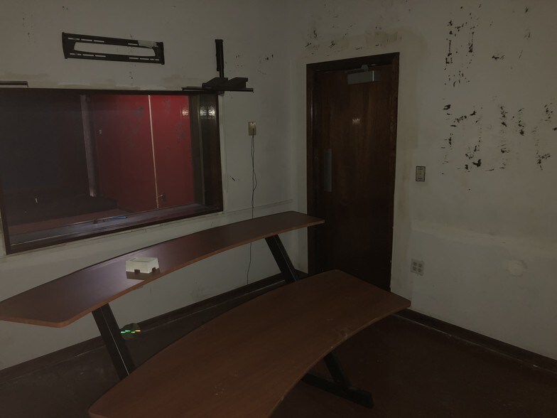 More Photos Of 56-66 Ritchie Rd, Capitol Heights Flex For Sale