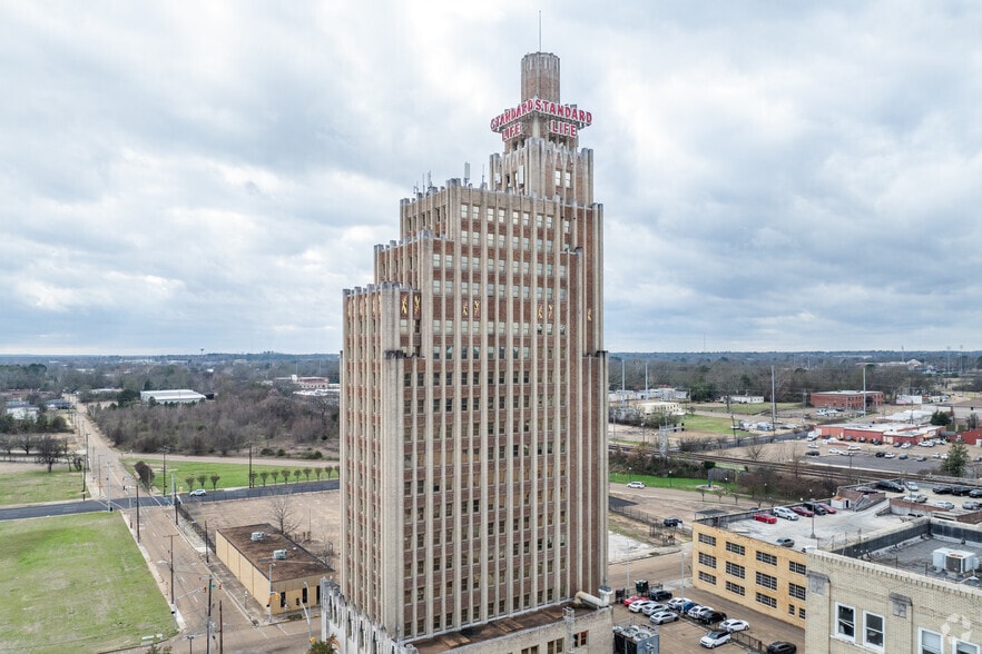 More Photos Of 206 W Pearl St, Jackson Office For Lease