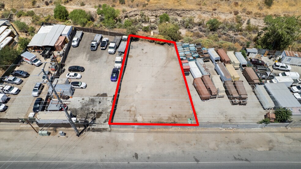 More Photos Of 16971 Sierra Hwy, Canyon Country Land For Lease