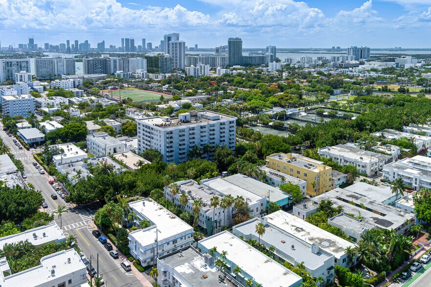 More Photos Of 1025 Meridian Ave, Miami Beach Apartments For Sale