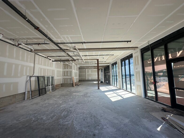 More Photos Of 436 Ferry St, Newark Storefront Retail Office For Lease