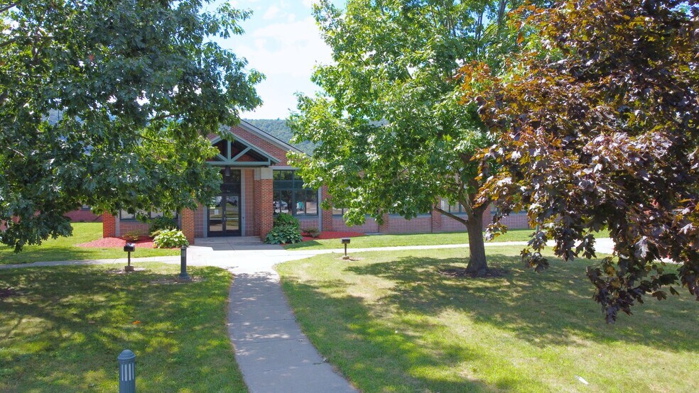 More Photos Of 101 N Main St, Athens Manufacturing For Lease