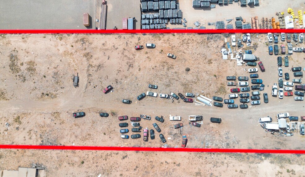 More Photos Of 14010 Montana Ave, El Paso Auto Salvage Facility For Sale