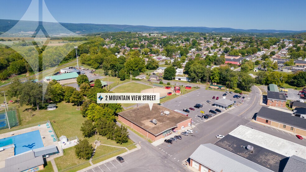 More Photos Of 2 Mountain View St, Petersburg Freestanding For Sale