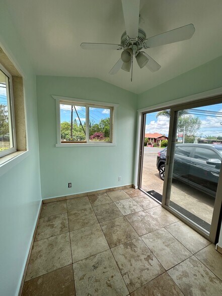 More Photos Of 3135 Lower Kula Rd, Kula Storefront Retail Office For Sale