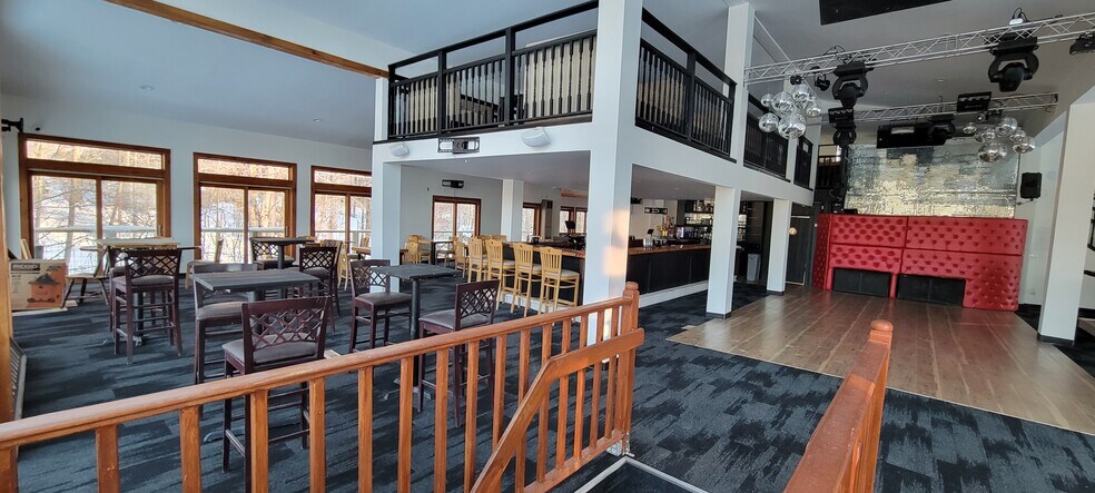 More Photos Of , Tannersville General Retail For Sale