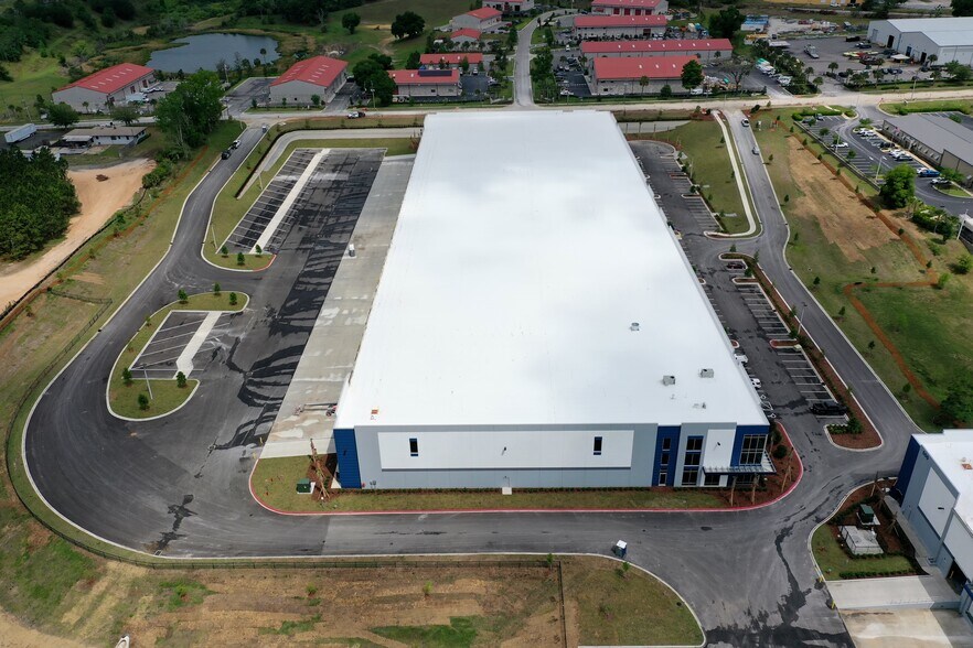 More Photos Of 550 Marshall Lake Rd, Apopka Unknown For Lease