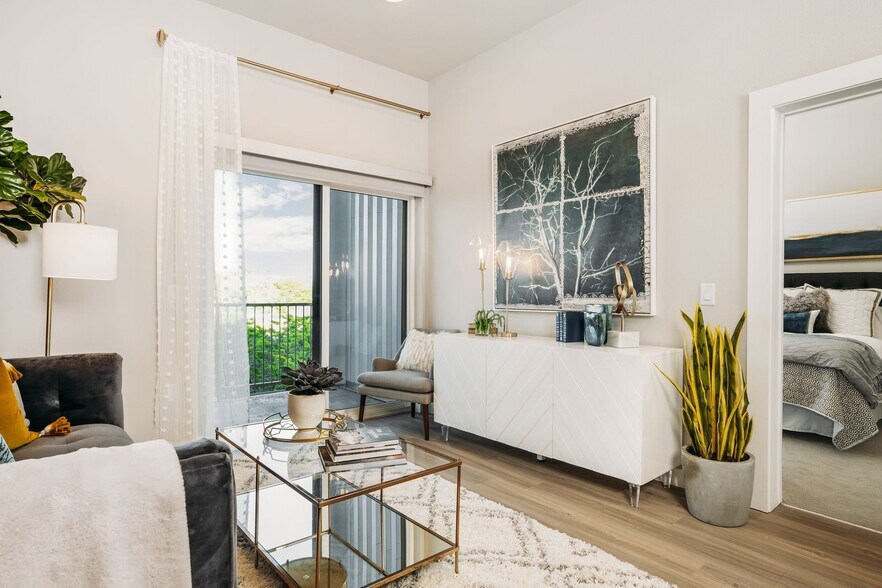 More Photos Of 1280 E 17th Ave, Denver Apartments For Lease