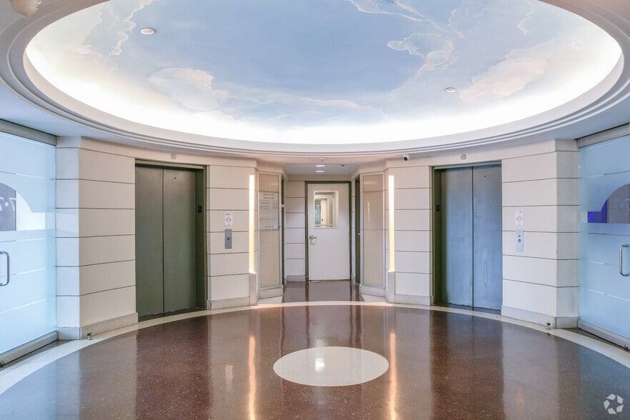 More Photos Of 7777 Leesburg Pike, Falls Church Office For Lease