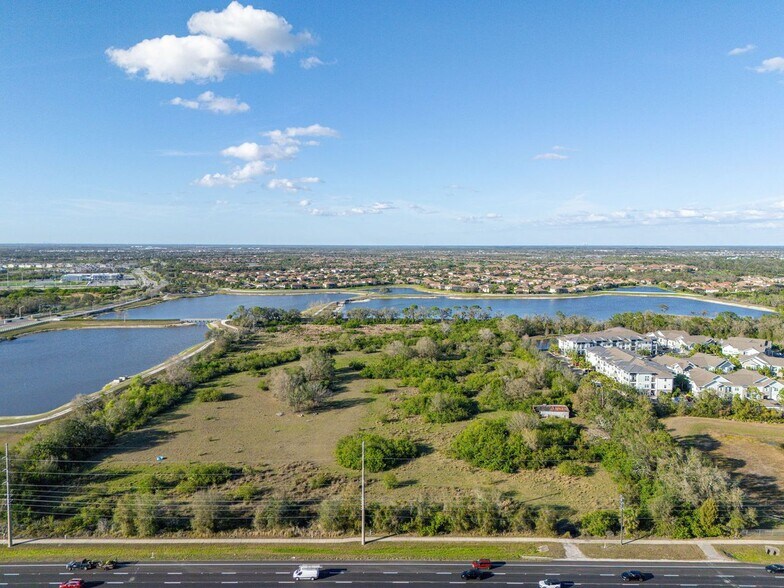Primary Photo Of 13115 State Road 70 E, Lakewood Ranch Land For Lease