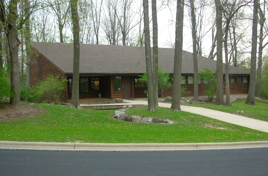 More Photos Of 2424 American Ln, Madison Office For Lease