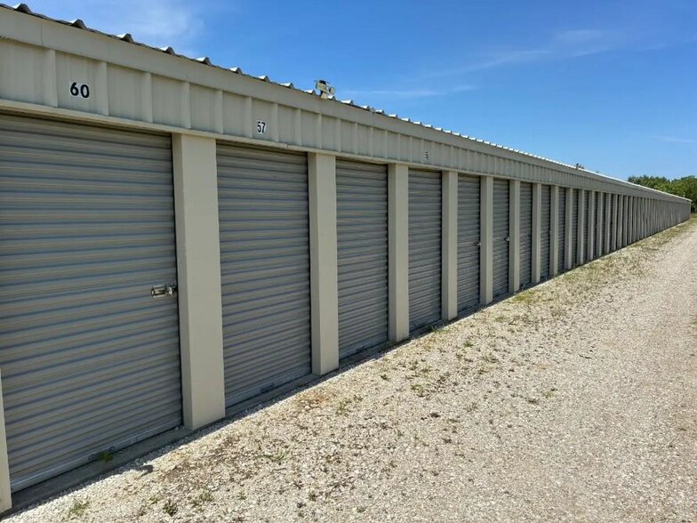 Primary Photo Of 20295 U.S. 23, Circleville Self Storage For Sale