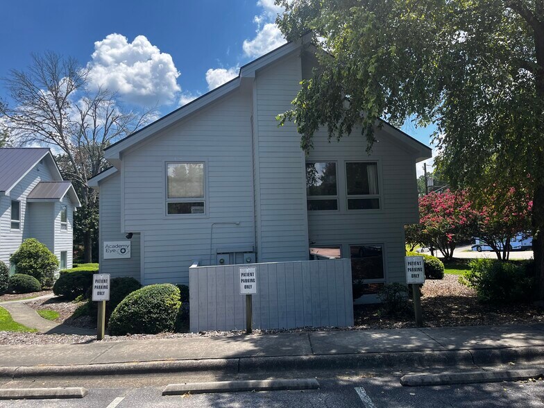 More Photos Of 910 Martin Luther King Jr Blvd, Chapel Hill Medical For Lease