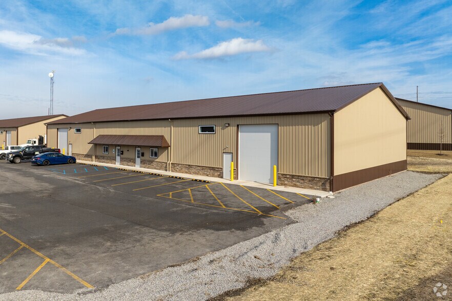 Primary Photo Of 1563-1573 86th Pl, Merrillville Warehouse For Lease