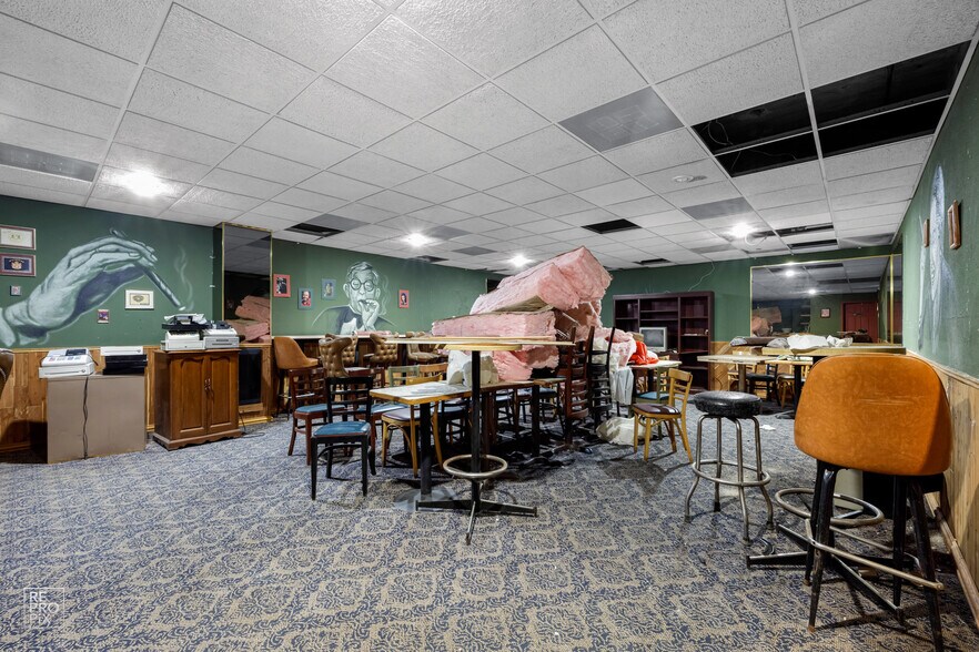 More Photos Of 6625 Columbia Ave, Hammond Restaurant For Sale