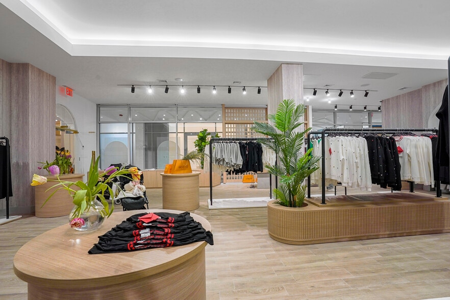 More Photos Of 347 Flushing Ave, Brooklyn Office For Lease