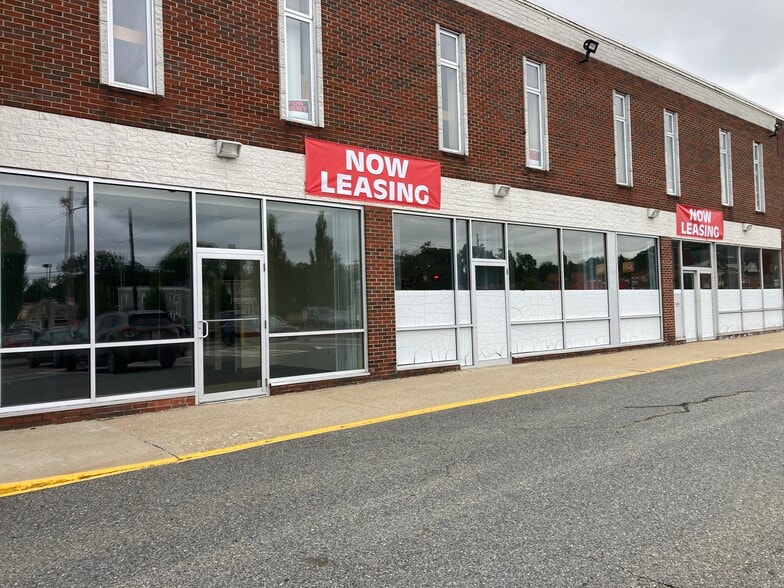 More Photos Of 3 Ferry St, Haverhill Unknown For Lease