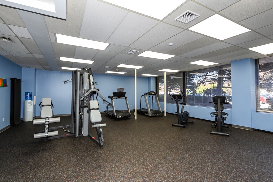 More Photos Of 111 Founders Plz, East Hartford Office For Lease