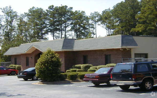 Primary Photo Of 2755 Flat Shoals Rd, College Park Daycare Center For Sale