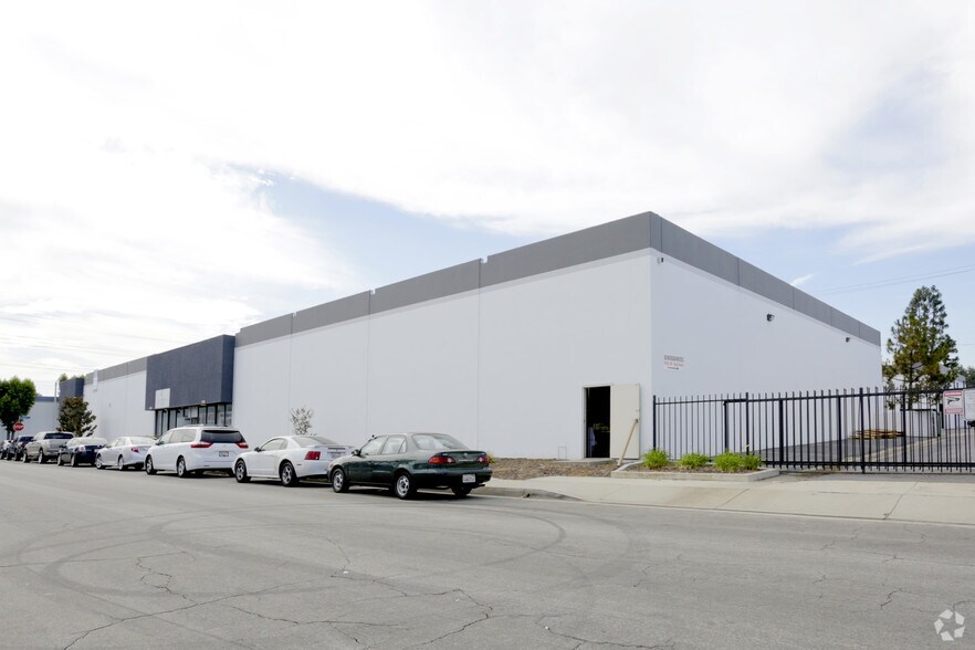 More Photos Of 7056-7110 Motz St, Paramount Warehouse For Lease