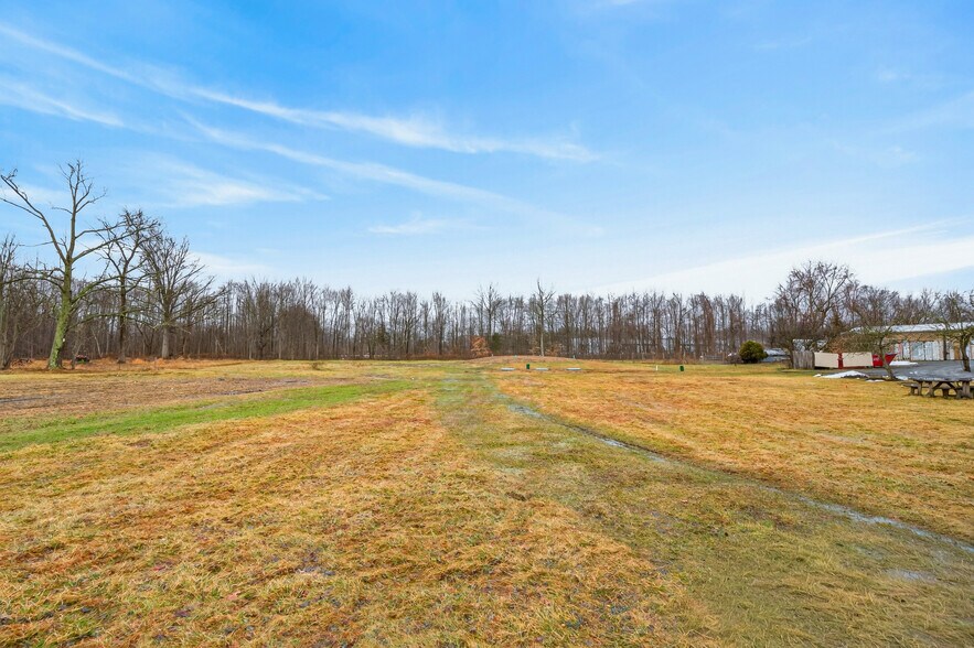 More Photos Of 173 County Road 526, Allentown Office For Sale