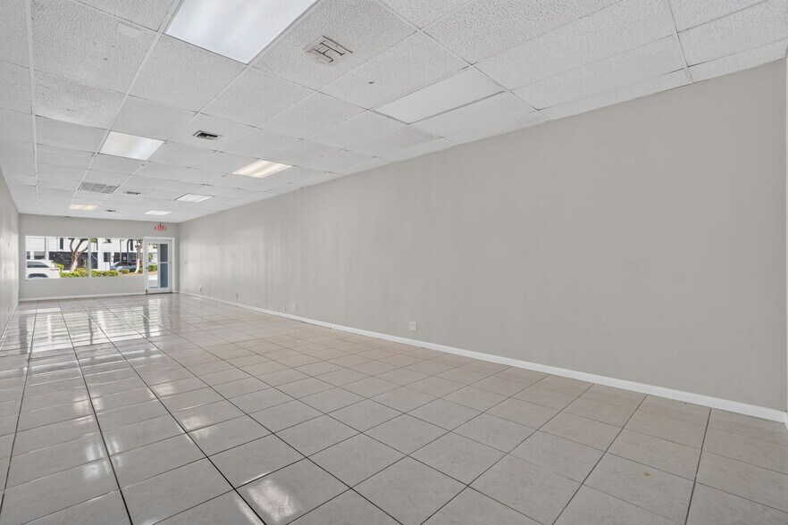 More Photos Of 5130 N Federal Hwy, Fort Lauderdale Unknown For Lease
