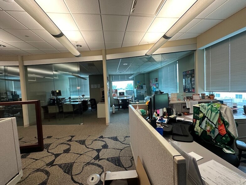 More Photos Of 3270 Folkways Blvd, Lincoln Office For Lease
