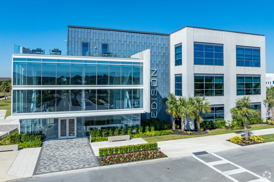 More Photos Of 1785 Northpointe Pky, Lutz Unknown For Lease