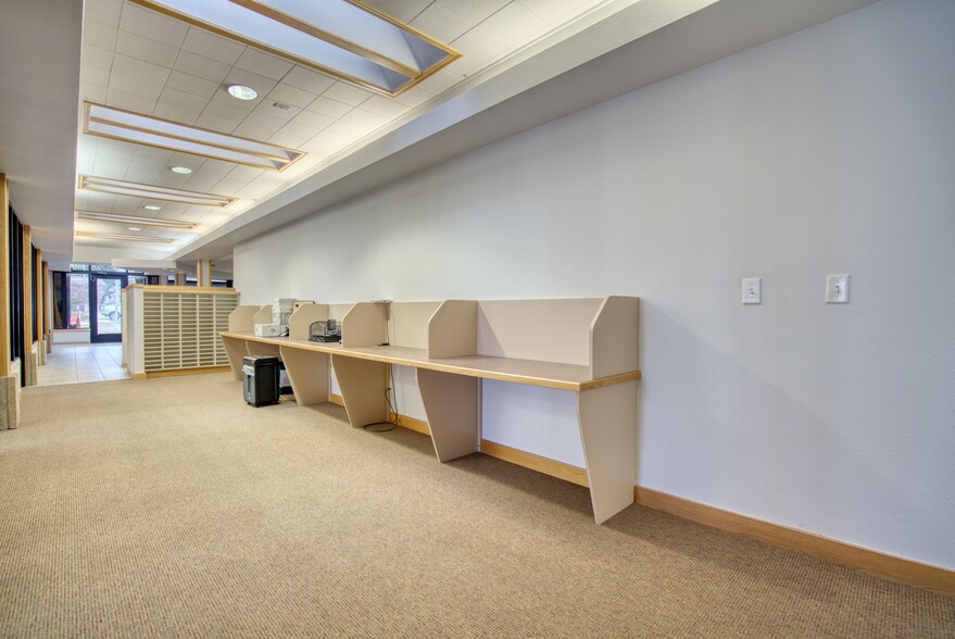More Photos Of 416-418 Coffman St, Longmont Office For Sale