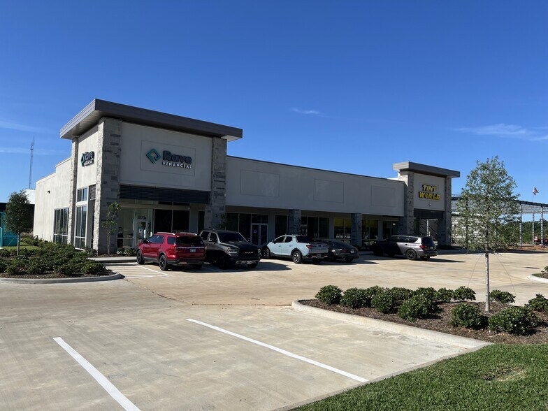 More Photos Of 680 N FM 3083 Rd W, Conroe Unknown For Lease
