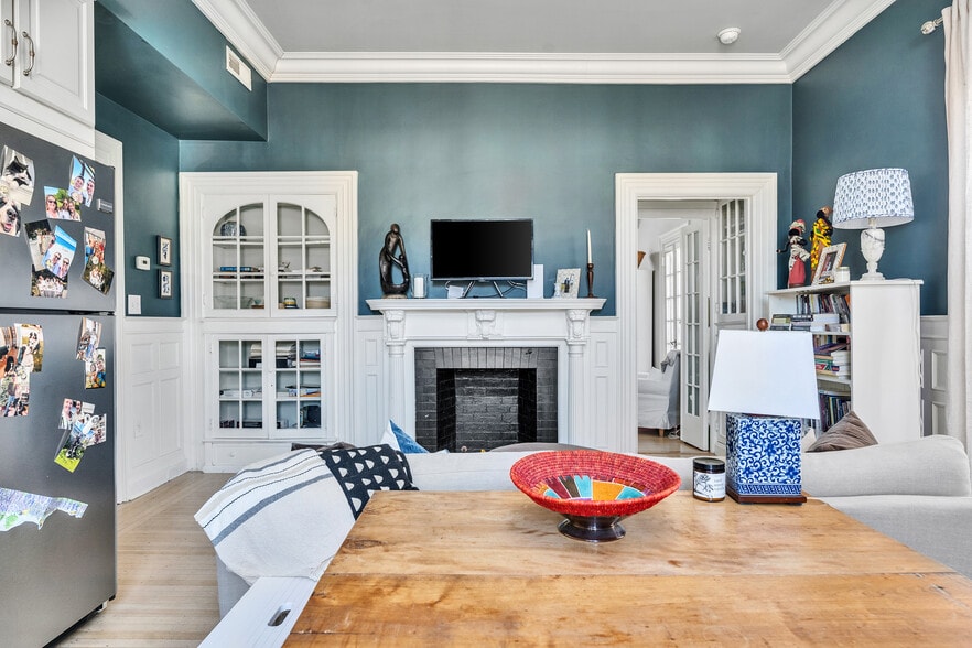 More Photos Of 453 Angell St, Providence Apartments For Sale