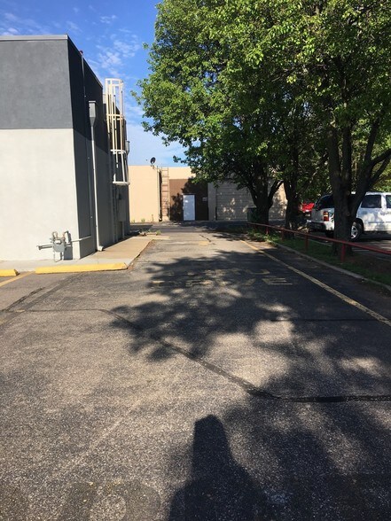 More Photos Of 1805 W Main St, Norman Storefront For Lease