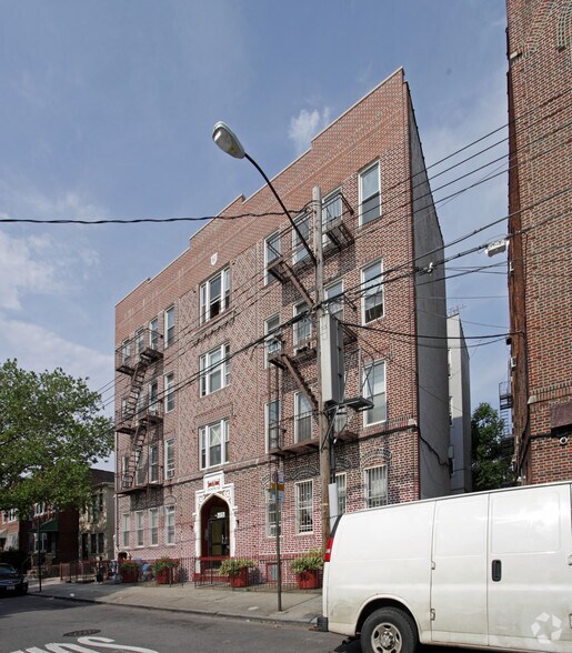More Photos Of 2069 E 12th St, Brooklyn Apartments For Sale