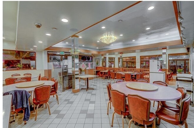 More Photos Of 606 Broadway, San Francisco Storefront Retail Residential For Sale