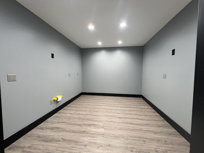 More Photos Of 8932 Moeller Dr, Harbor Springs Specialty For Sale