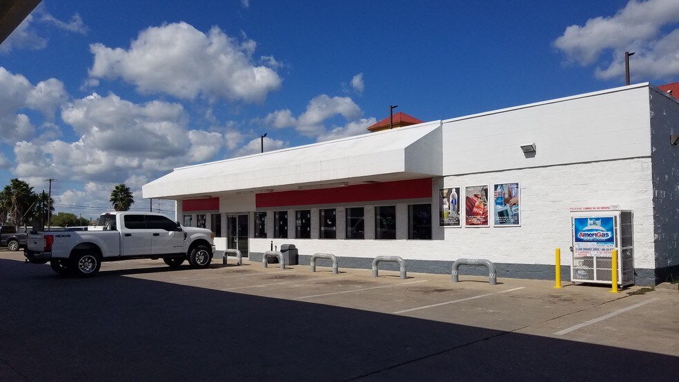 Primary Photo Of 10446 Ih 37, Corpus Christi Convenience Store For Sale