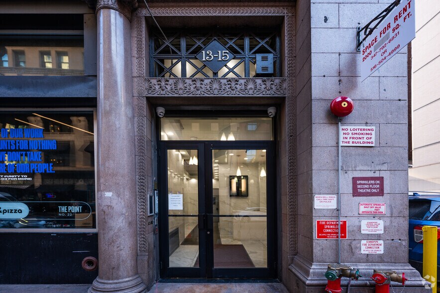 More Photos Of 13-15 W 28th St, New York Office For Lease