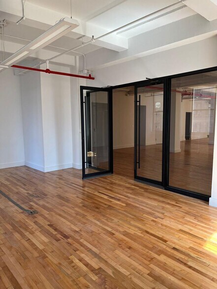 More Photos Of 141 W 28th St, New York Loft Creative Space For Lease