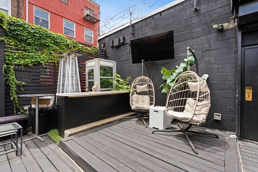More Photos Of 246 Mulberry St, Newark Storefront For Sale