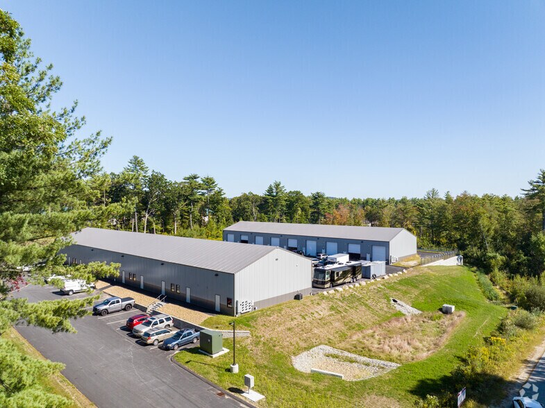 More Photos Of 22 Dartmouth, Auburn Industrial For Lease