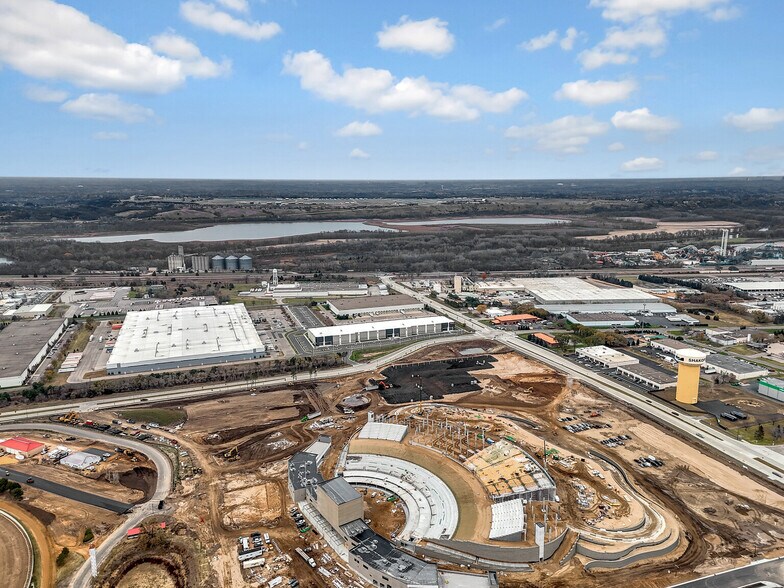 More Photos Of 3750 4th Ave E, Shakopee Industrial For Lease