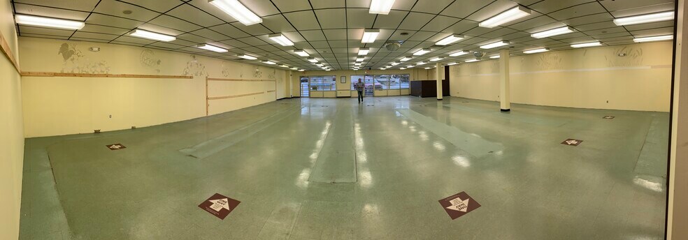 More Photos Of 105-111 W Fayette St, Uniontown Unknown For Lease