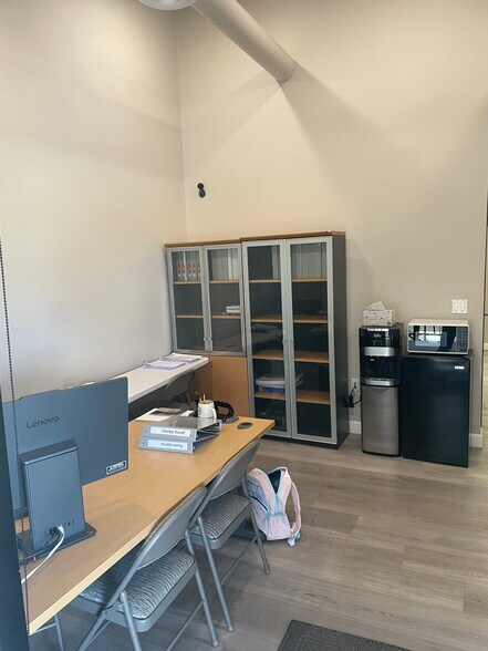 More Photos Of 13079 Artesia Blvd, Cerritos Unknown For Lease