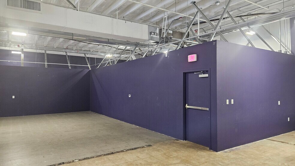 More Photos Of 2800-2818 NW 5th Ave, Miami Storefront For Lease
