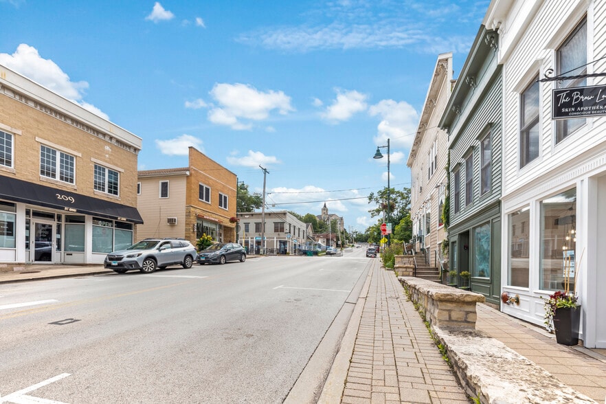 More Photos Of 206-208 Stephen St, Lemont Storefront Retail Residential For Lease