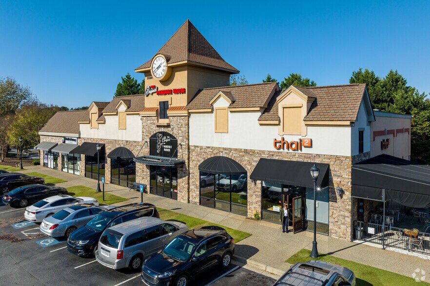 More Photos Of 5530 Windward Pky, Alpharetta Unknown For Sale