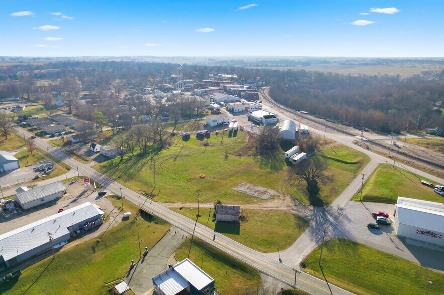 More Photos Of 401 Boone st, Ash Grove Land For Sale